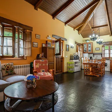 Maseda 1 Holiday home Villayon